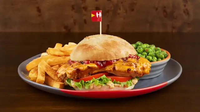 NANDO'S_BUTTERFLY_BURGER_1920 X 1080px Landscape_srgb