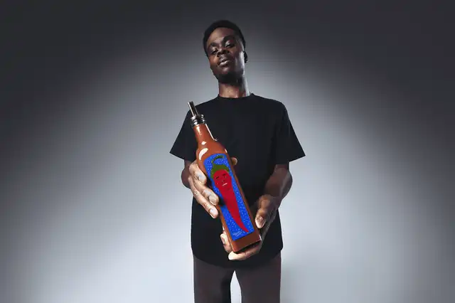 Nando's PERi-PERi Saka_Bottle_3